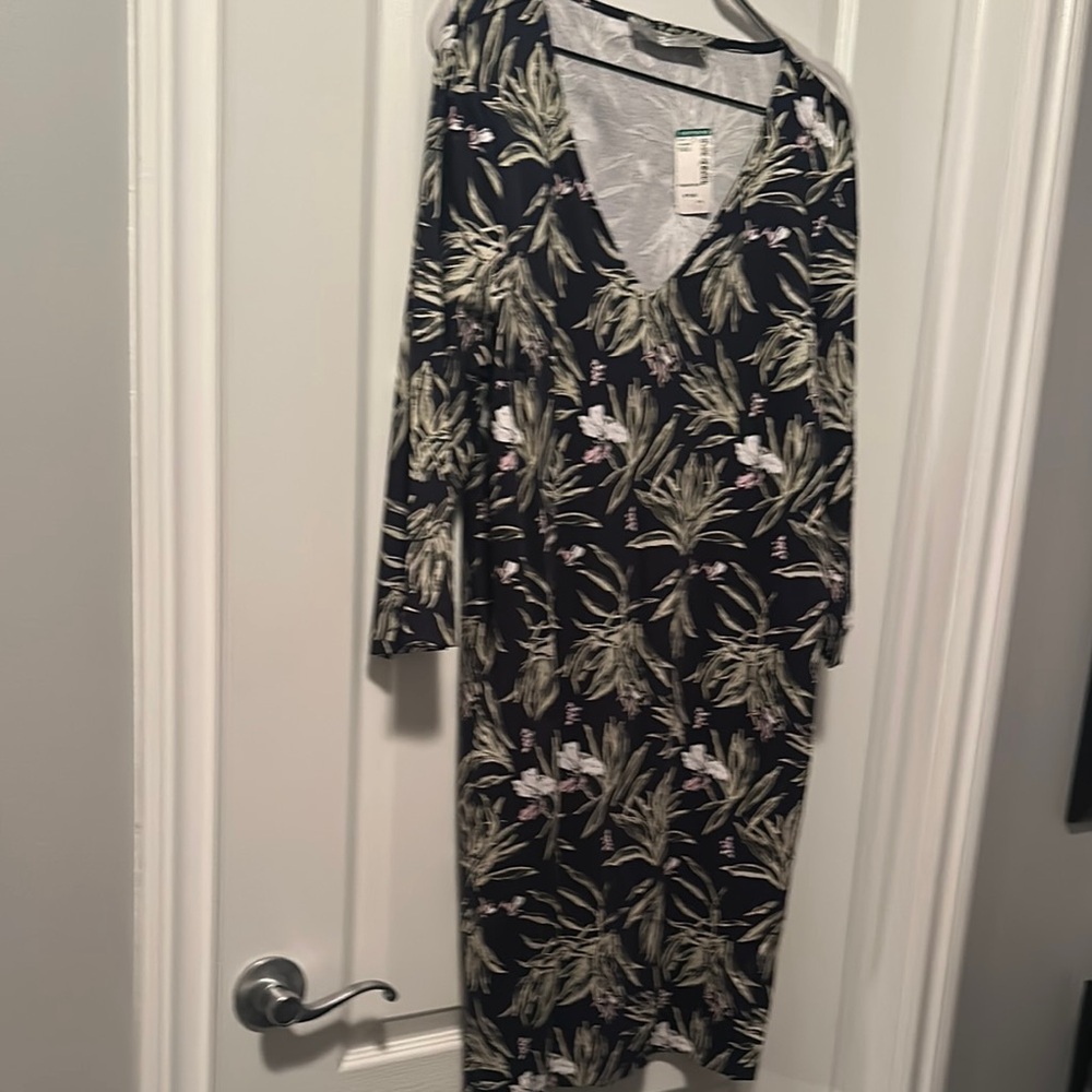 Blue and Green Long Sleeve Wrap Dress with V-Neck